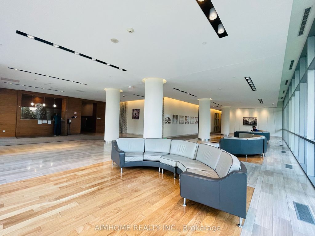 Photo of 66 Forest Manor Road #1807, Toronto, ON M2J 0B7 (MLS # C12360088)