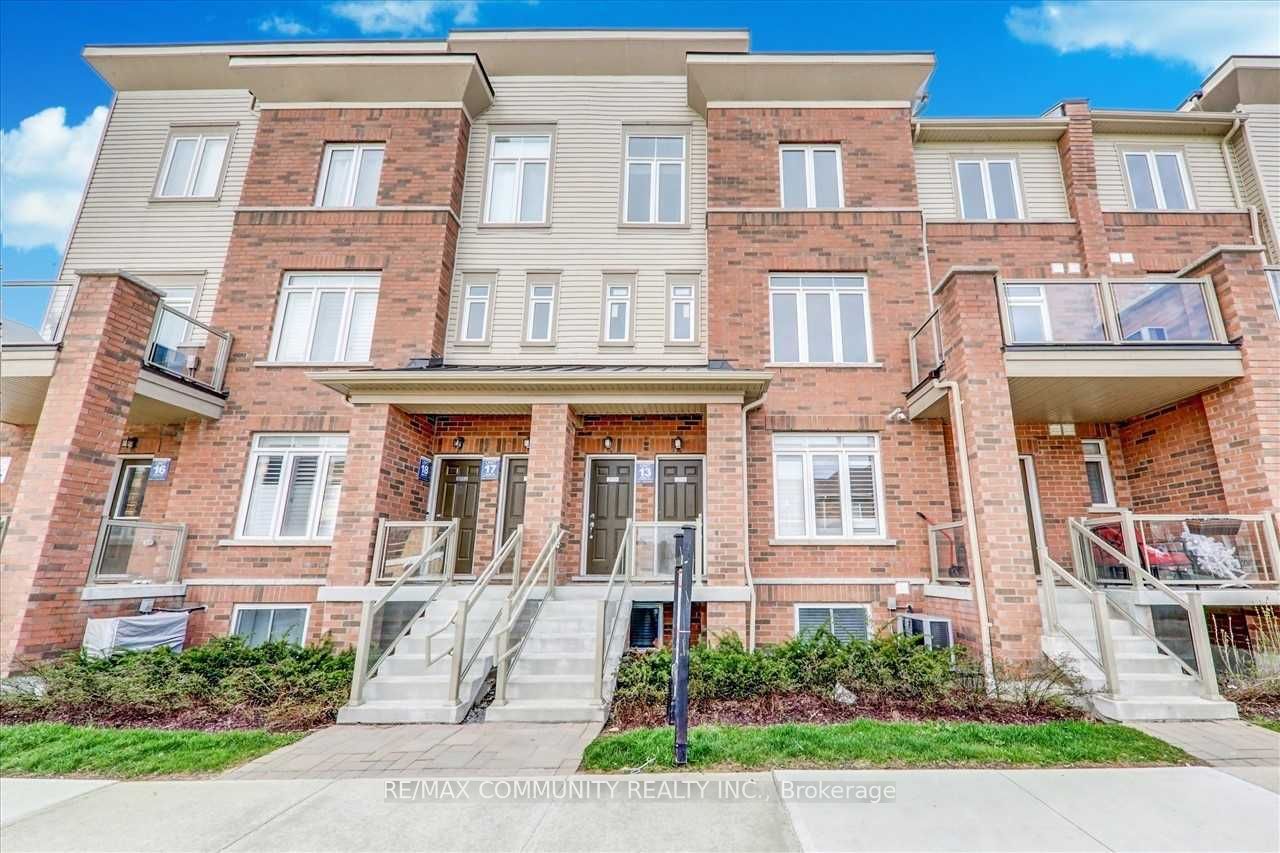 Photo 1 of 28 — 2718 William Jackson Drive, Pickering, ON L1X 0E6