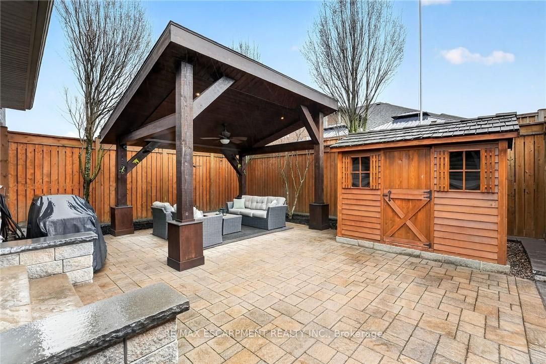 18 Brookside Terrace