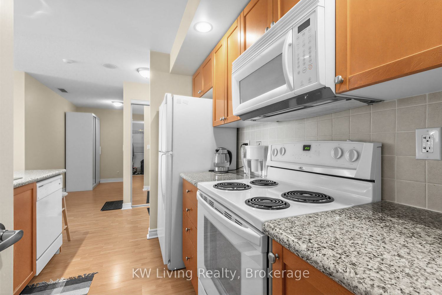 33 Cox Boulevard 1619