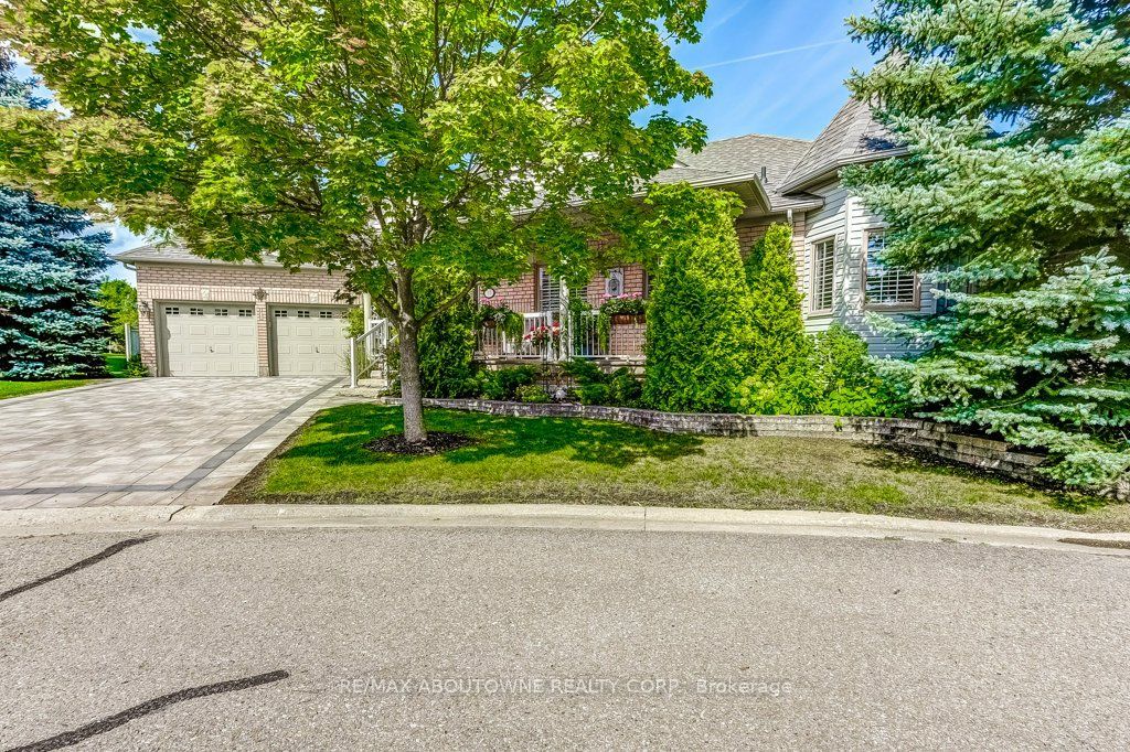 Photo of 17 Orchard Park Gate #27, Brampton, ON L6R 1W5 (MLS # W12821550)
