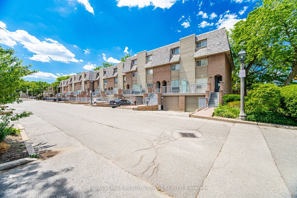 Photo of 16 Dutch Myrtle Way, Toronto, ON M3B 3K8 (MLS # C13446628)