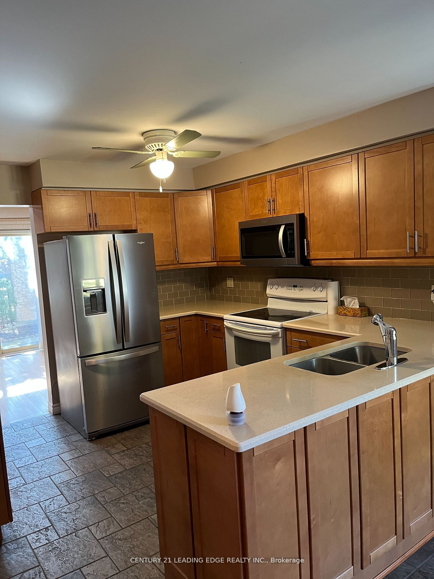 2275 Credit Valley Road 75