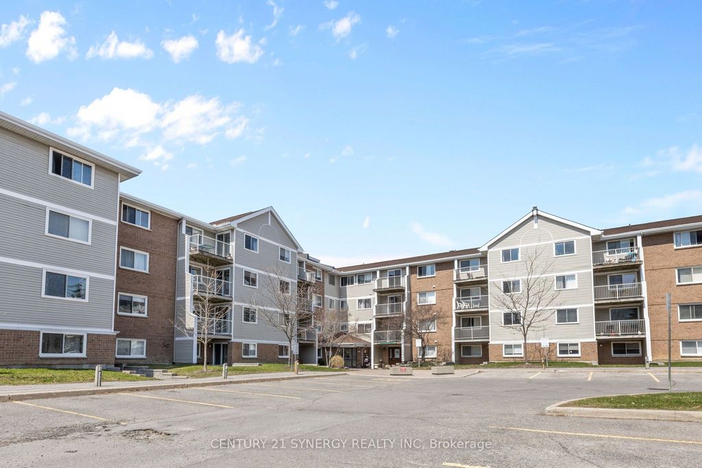 Photo of 270 Brittany Road #118, Manor Park - Cardinal Glen and Area, ON K1K 4M3 (MLS # X13044474)