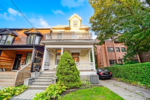 153 Booth Avenue Toronto ON M4M 2M5