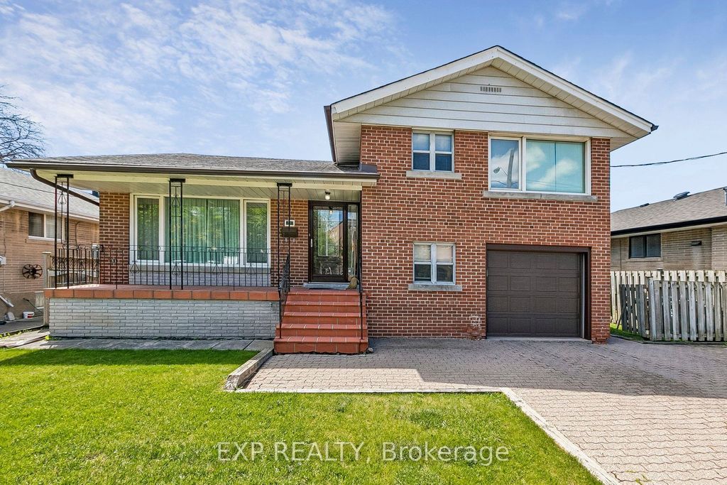 Photo of 51 W playfair Avenue, Toronto, ON M6B 2P8 (MLS # W13222090)