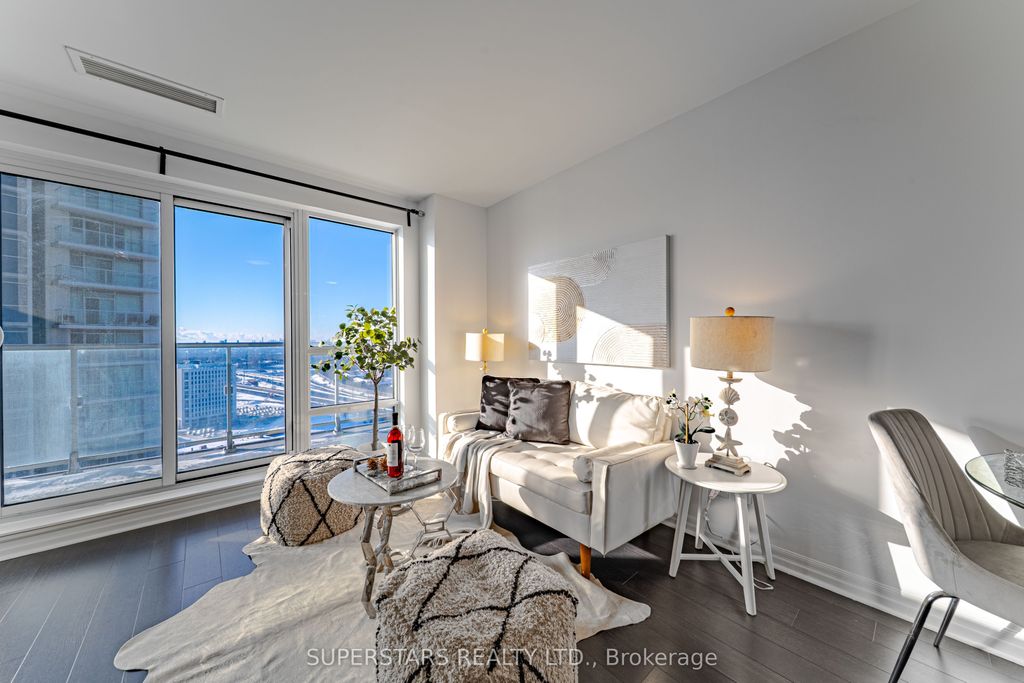 Photo of 2015 Sheppard Avenue E #2211, Toronto, ON M2J 0B3 (MLS # C12715876)