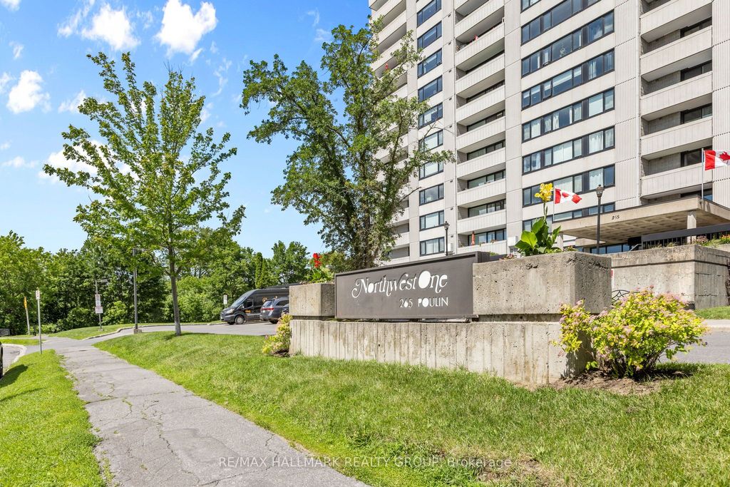 Photo of 265 Poulin Avenue #805, Britannia - Lincoln Heights and Area, ON K2B 7Y8 (MLS # X13489906)