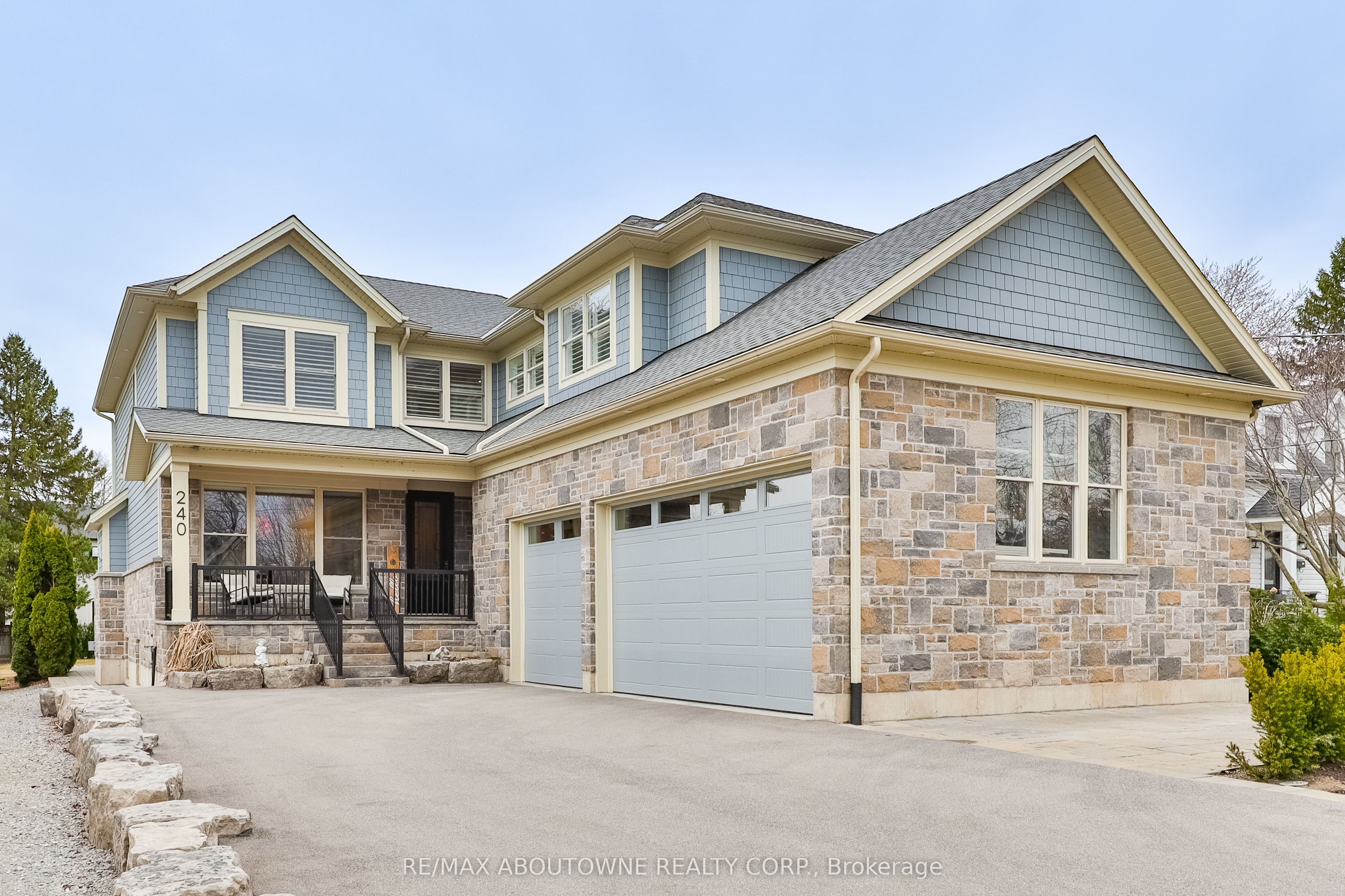 240 Pine Cove Road