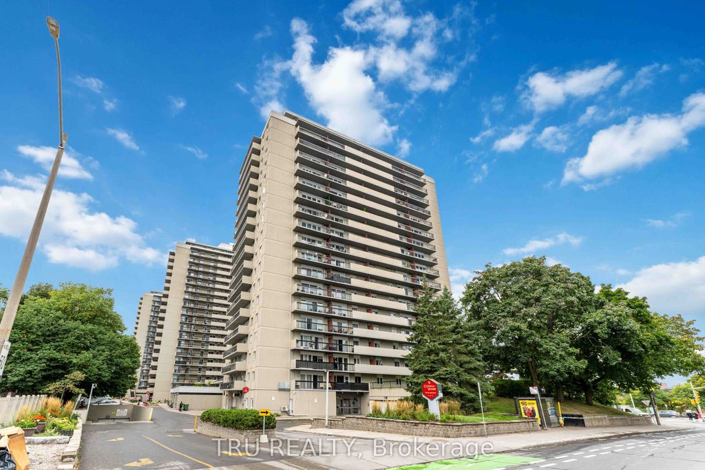 Photo of 158A McArthur Avenue #PH4, Vanier and Kingsview Park, ON K1L 7E7 (MLS # X12788862)