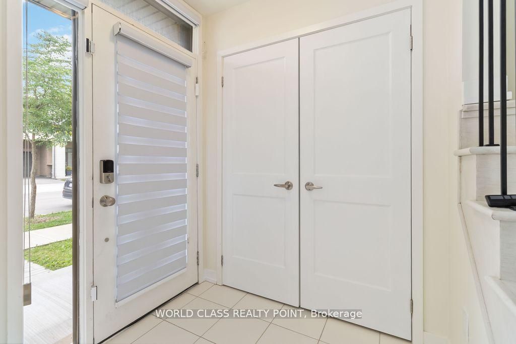 3192 Mintwood Circle