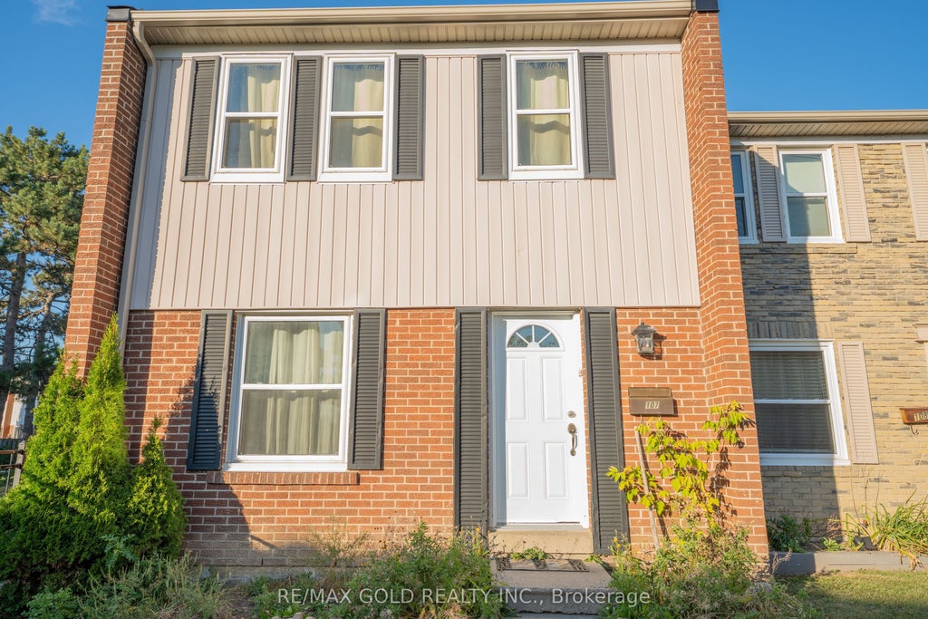 Photo of 900 Central Park Drive #107, Brampton, ON L6S 3J6 (MLS # W13581932)