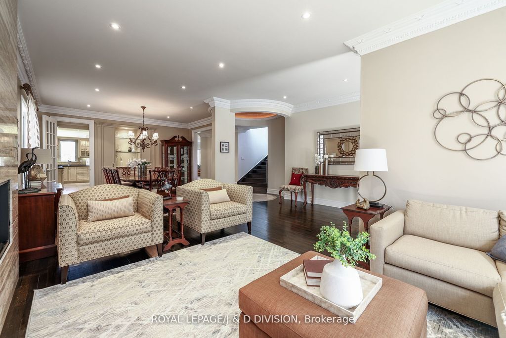 Photo of 82 Munro Boulevard, Toronto, ON M2P 1C4 (MLS # C13118484)