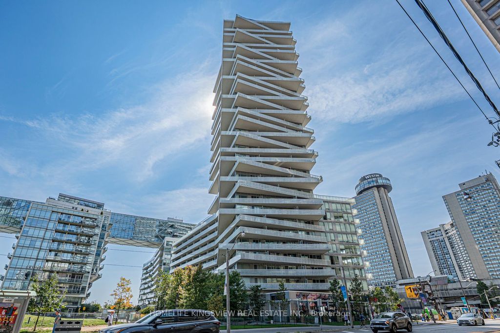 Photo of 15 Queens Quay N/A E #923, Toronto, ON M5E 0C5 (MLS # C12428802)
