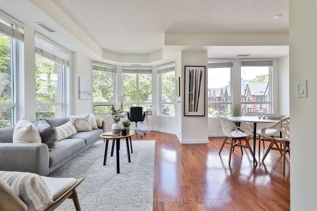 Photo of 25 Soho Street #P302, Toronto, ON M5T 3L8 (MLS # C12370959)