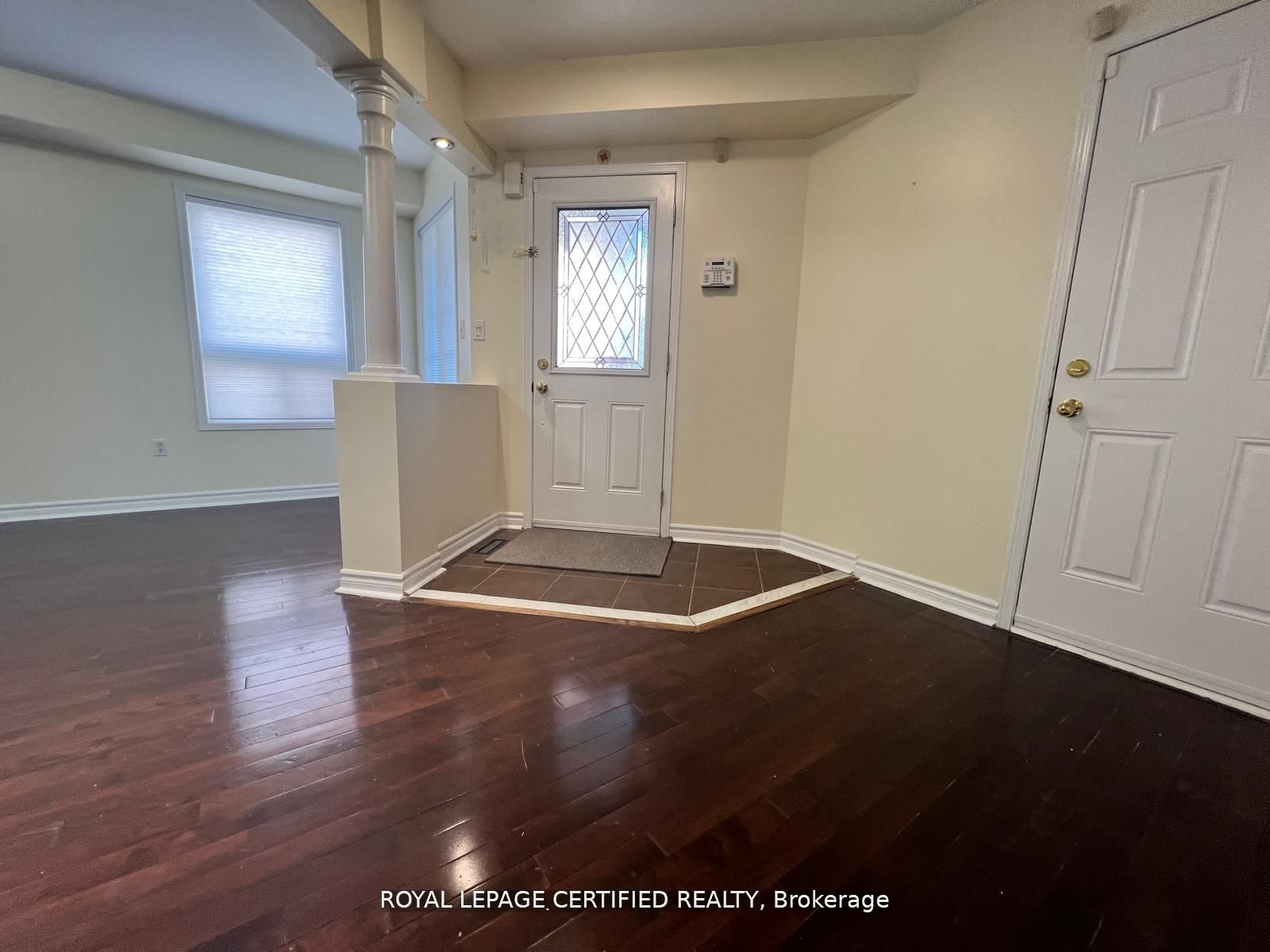 426 Orange Walk Crescent