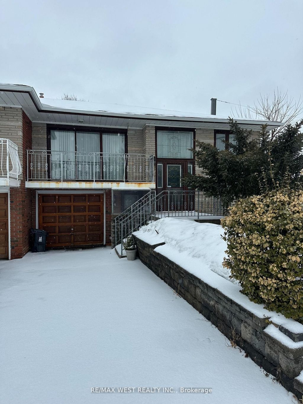 Photo of 74 Elana Drive, Toronto, ON M3N 2C2 (MLS # W12935538)