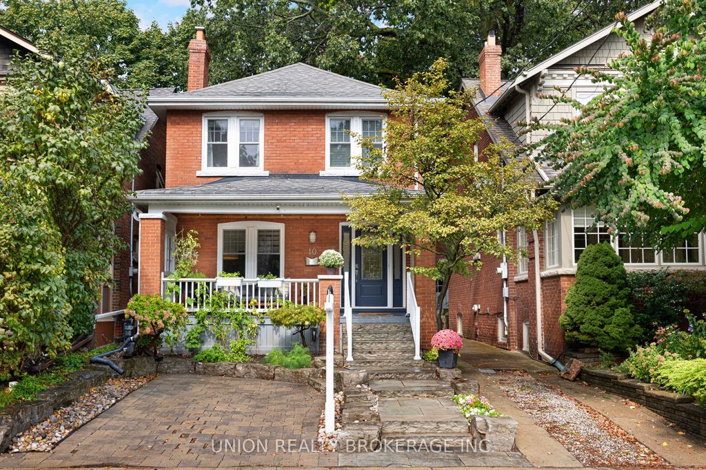 Photo of 10 Selwood Avenue, Toronto, ON M4E 1B2 (MLS # E12422221)
