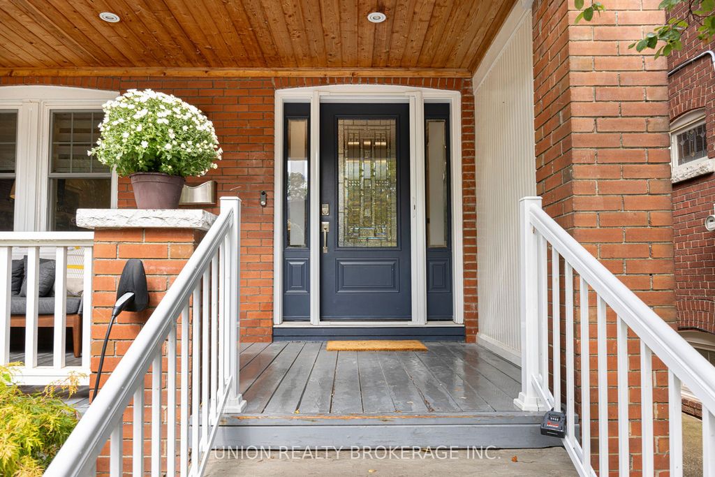 Photo of 10 Selwood Avenue, Toronto, ON M4E 1B2 (MLS # E12422221)