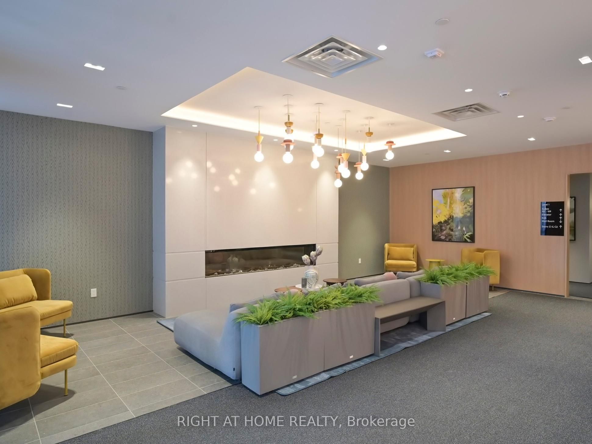 750 Whitlock Avenue 711