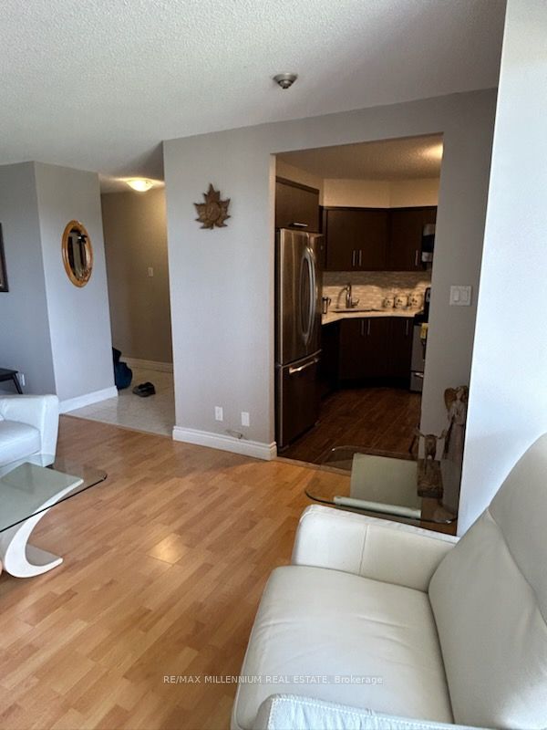 61 Markbrook Lane 811