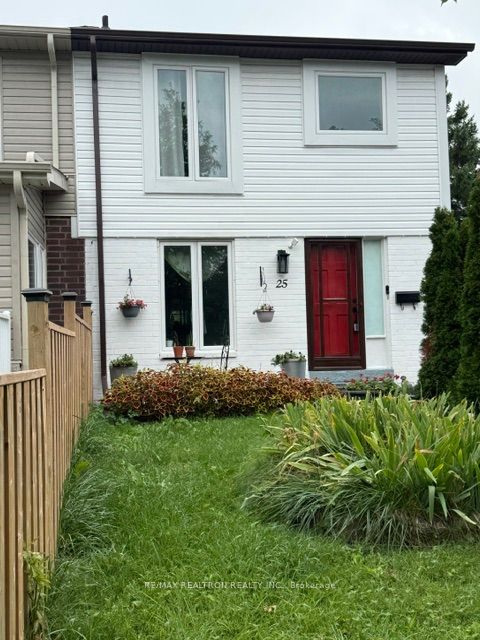 25 Whiteleas Avenue