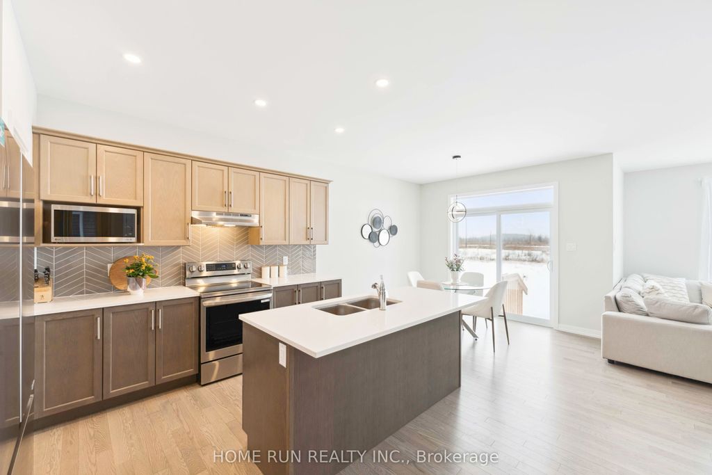 Photo of 1987 Acoustic Way, Blossom Park - Airport and Area, ON K4M 0L6 (MLS # X12984692)