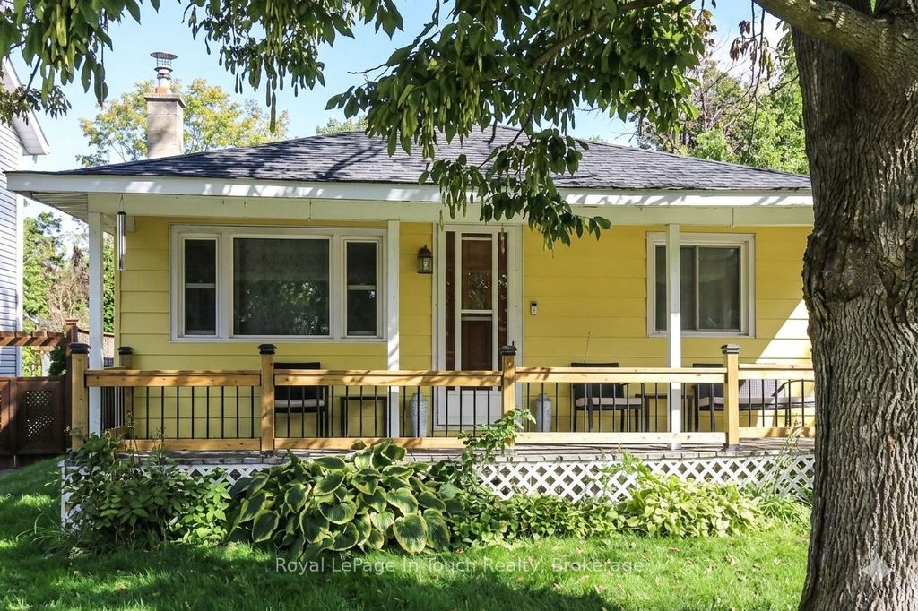 Photo of 27 Peel Street, Penetanguishene, ON L9M 1A5 (MLS # S13050674)