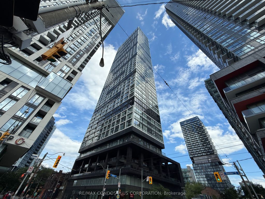 Photo of 181 Dundas Street E #2215, Toronto, ON M5A 0N5 (MLS # C13453602)