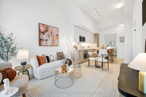 2485 Taunton Road 326 Oakville ON L6H 3R8