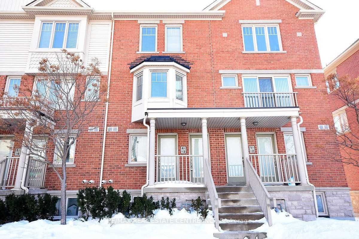 5605 Oscar Peterson Boulevard 4