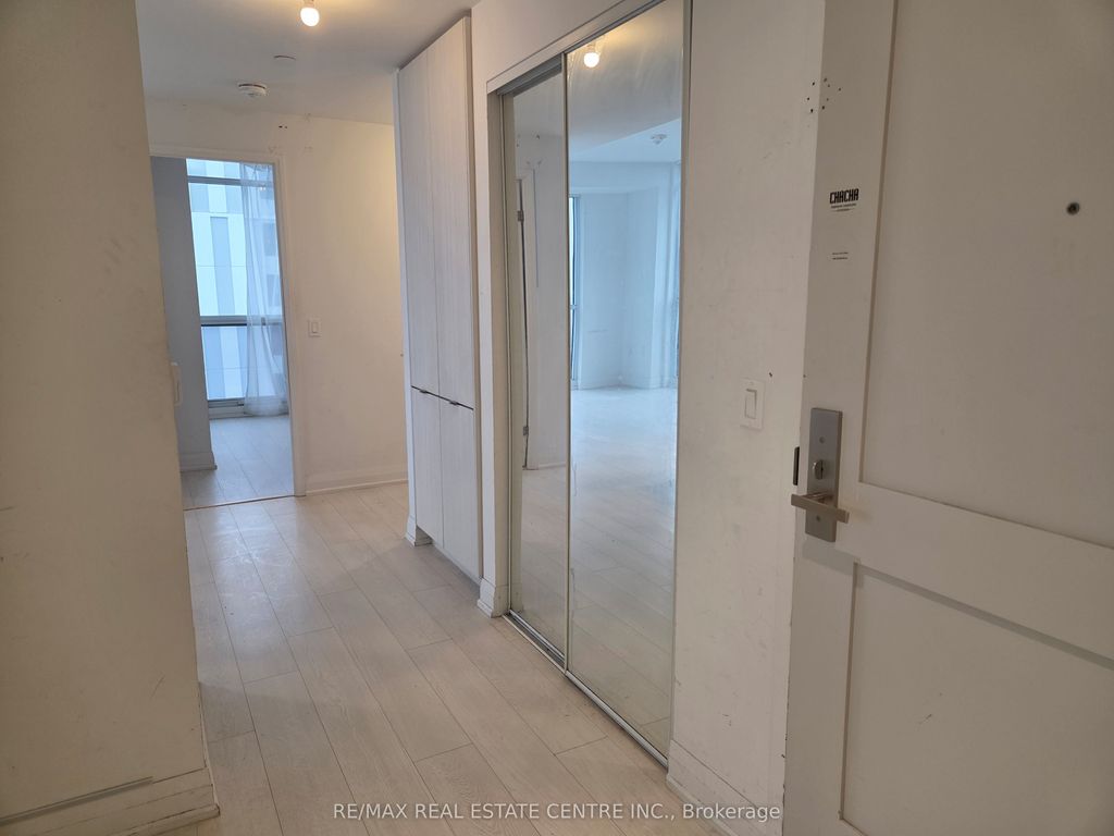 Photo of 10 GIBBS Road #1014, Toronto, ON M9B 0E2 (MLS # W12863176)
