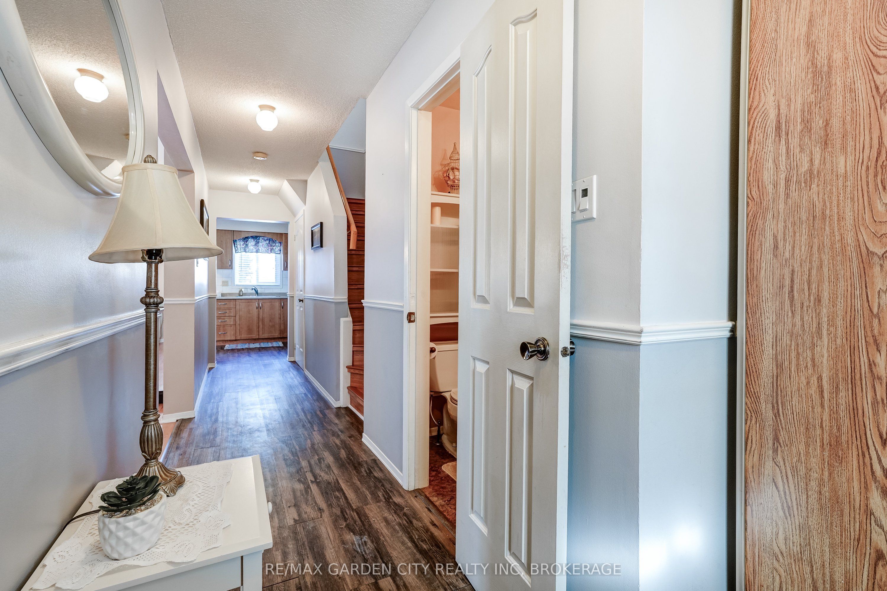 3169 Bartholomew Crescent