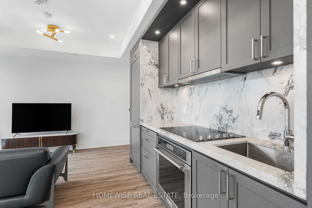 Photo of 470 Front Street W #1012, Toronto, ON M5V 0V6 (MLS # C12475763)