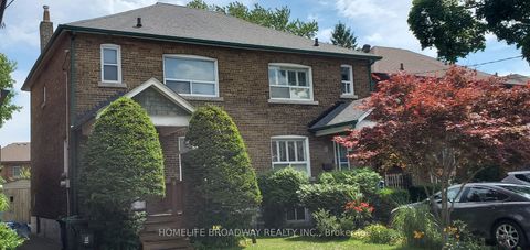 223 Westwood Avenue Toronto ON M4J 2H3