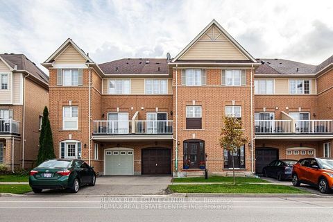 620 Ferguson Drive 3 Milton ON L9T 0M7