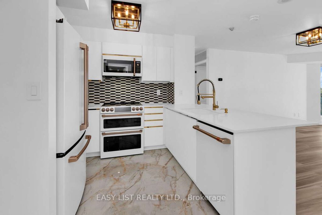 Photo of 190 Manitoba Street #710, Toronto, ON M8Y 3Y8 (MLS # W12457693)