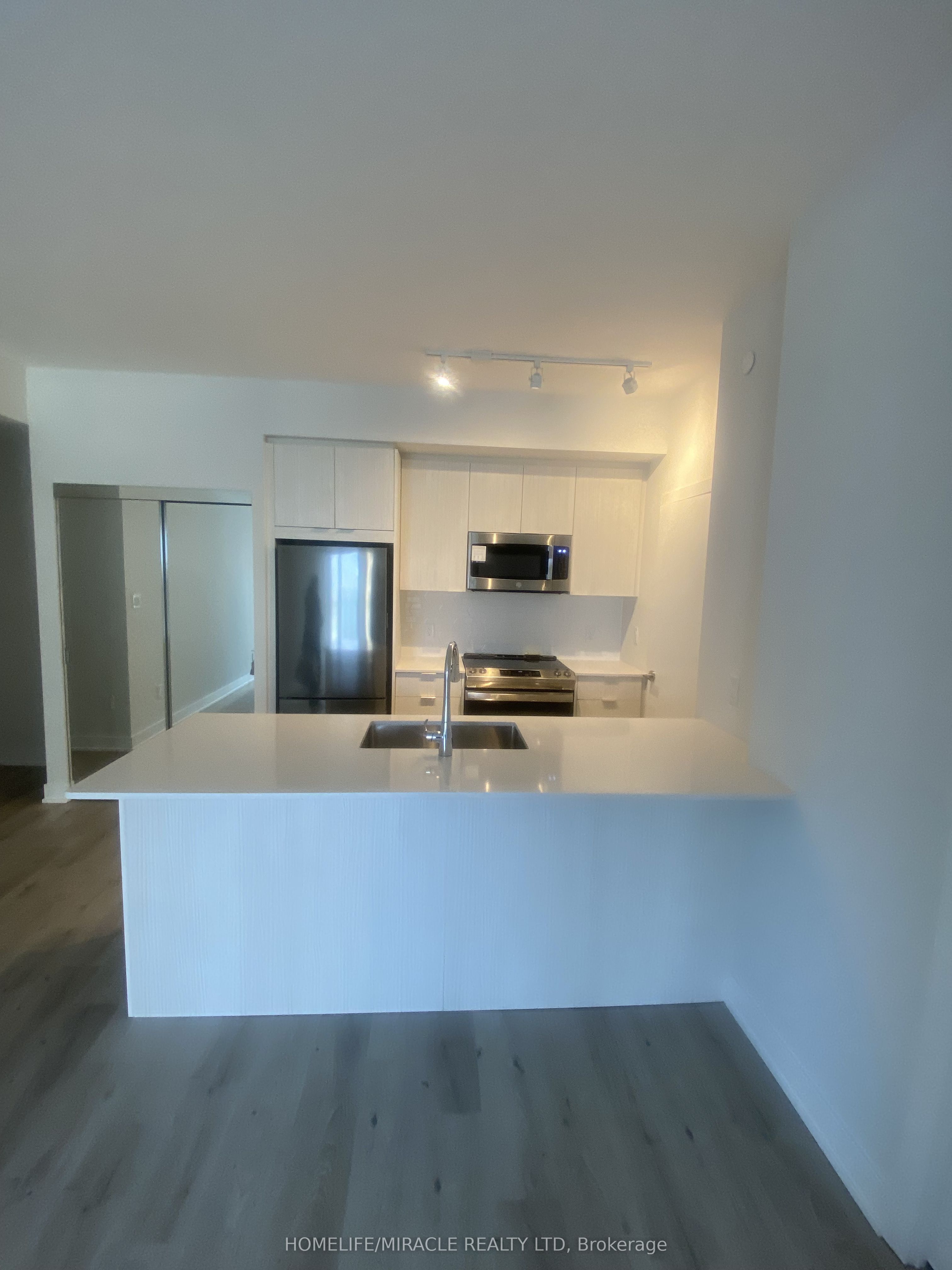 4130 Parkside Vill Drive 2505