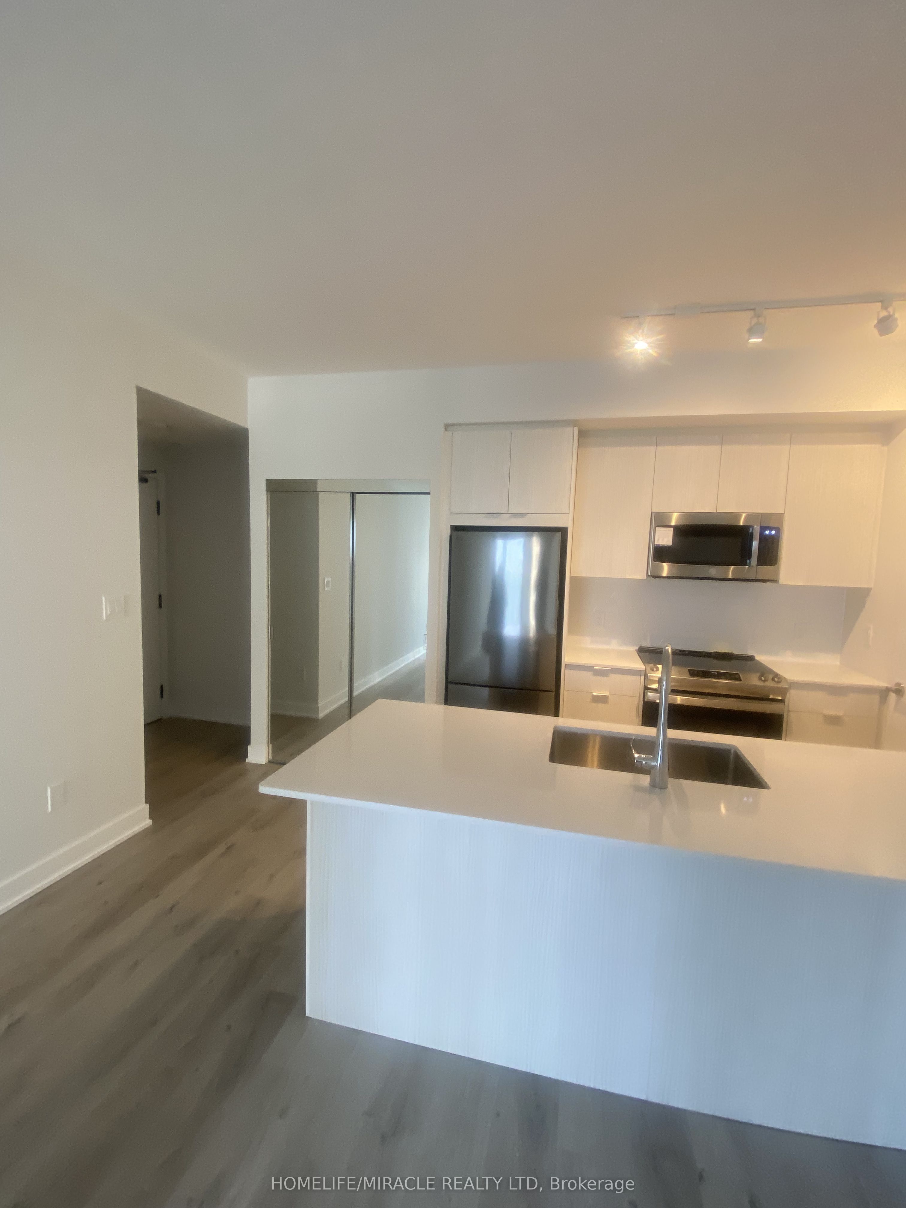 4130 Parkside Vill Drive 2505