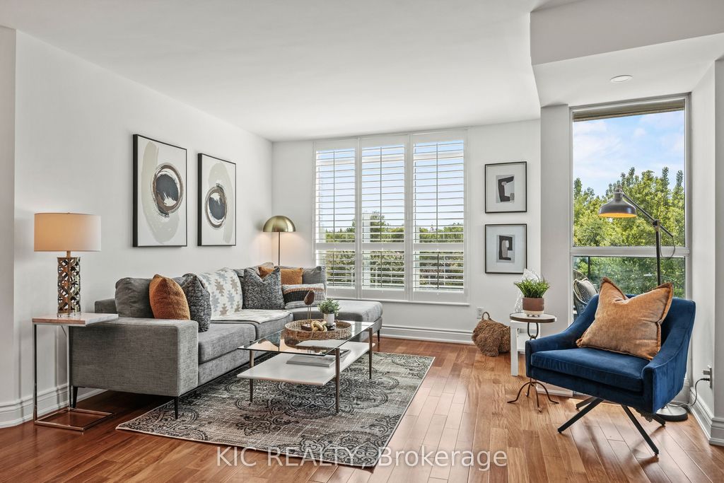 Photo of 219 Fort York Boulevard #409, Toronto, ON M5V 1B1 (MLS # C12425550)