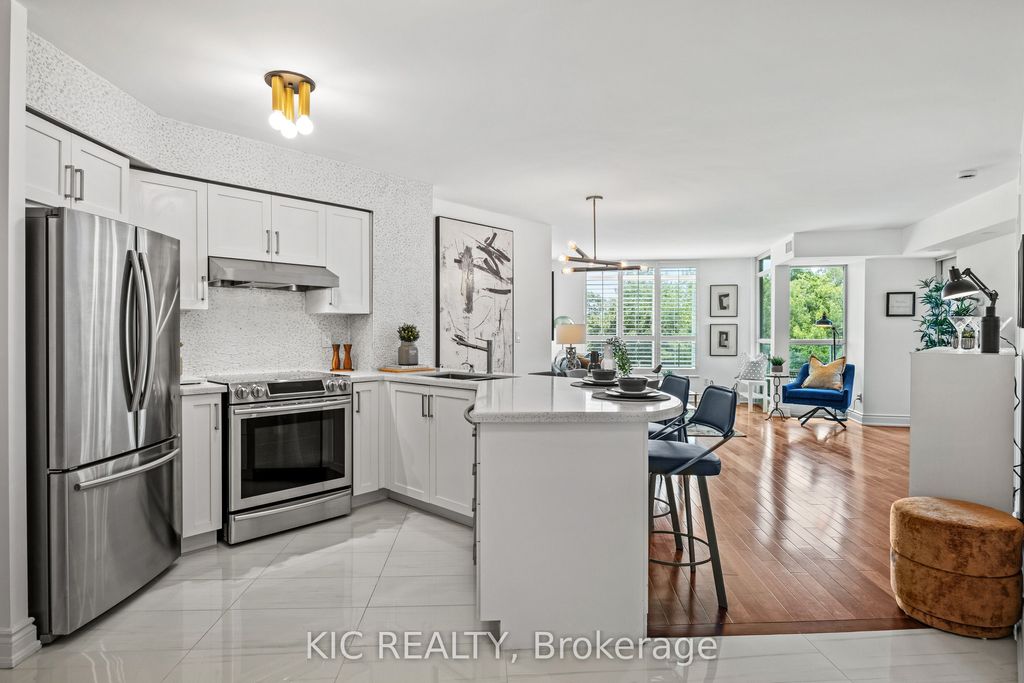 Photo of 219 Fort York Boulevard #409, Toronto, ON M5V 1B1 (MLS # C12425550)