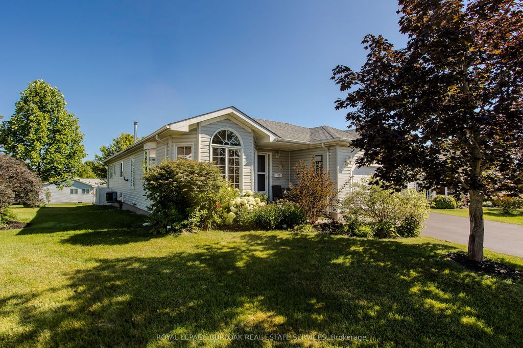 Photo of 109 Emerald Court, Hamilton, ON L8B 1A5 (MLS # X12455230)