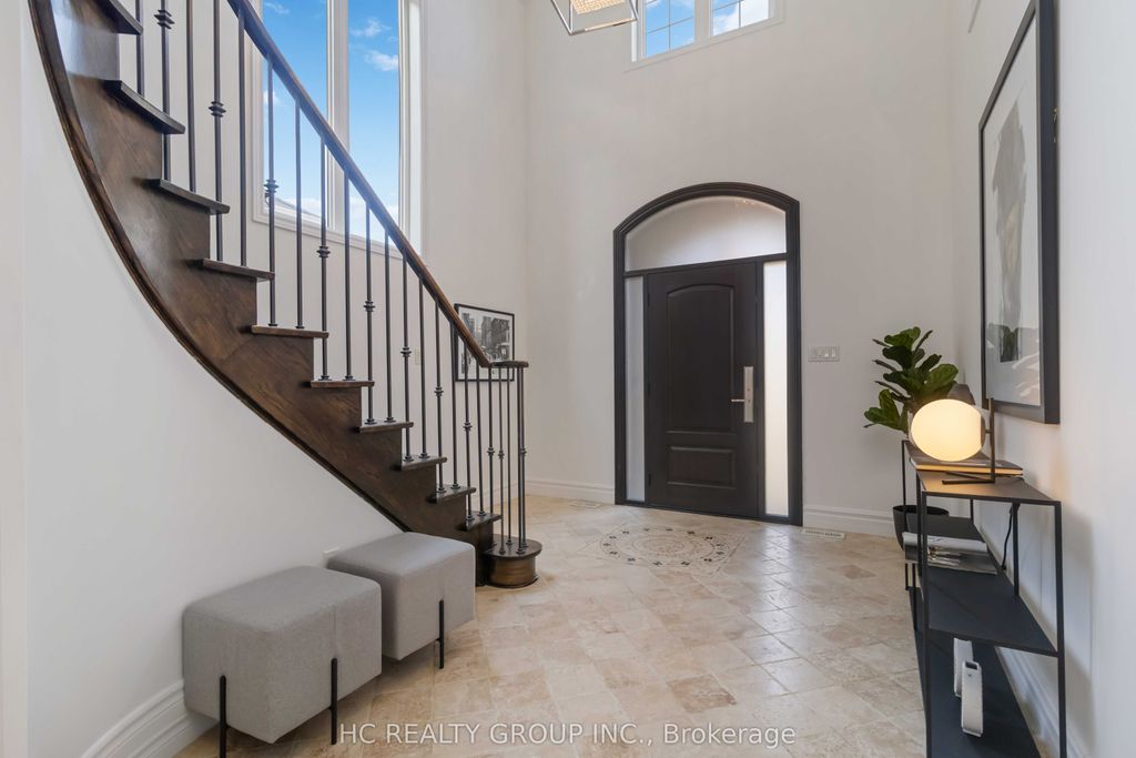 Photo of 16 Begonia Crescent, Brampton, ON L7A 0M5 (MLS # W13028088)