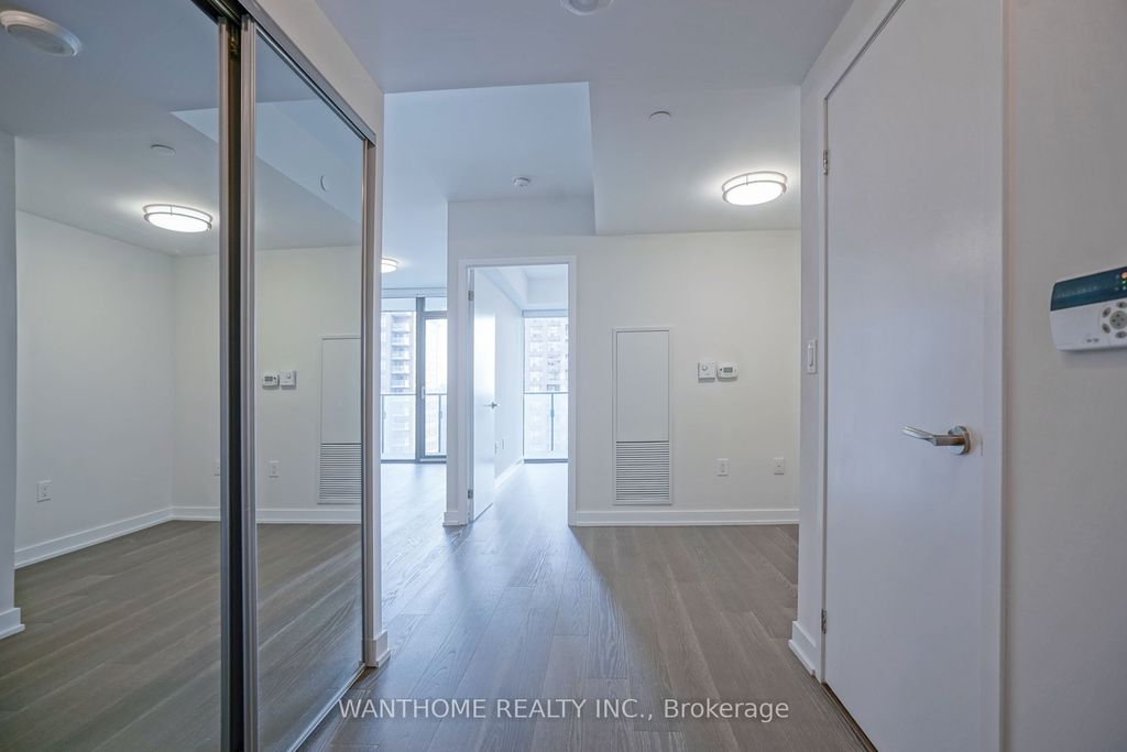 Photo of 11 Wellesley Street W #1607, Toronto, ON M4Y 0G4 (MLS # C12280824)