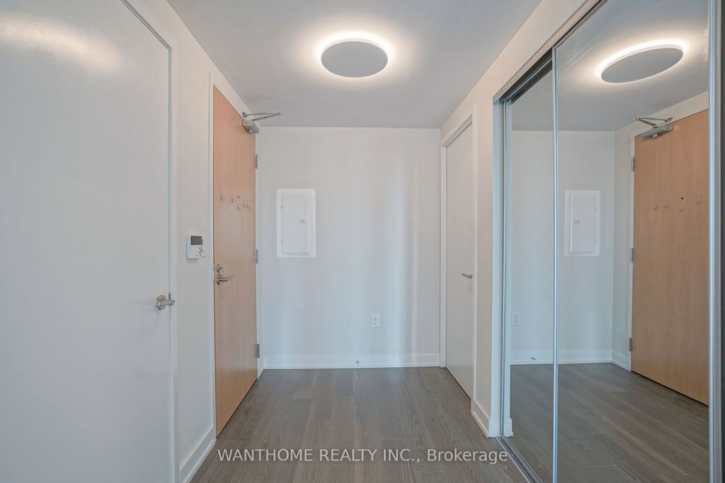Photo of 11 Wellesley Street W #1607, Toronto, ON M4Y 0G4 (MLS # C12280824)