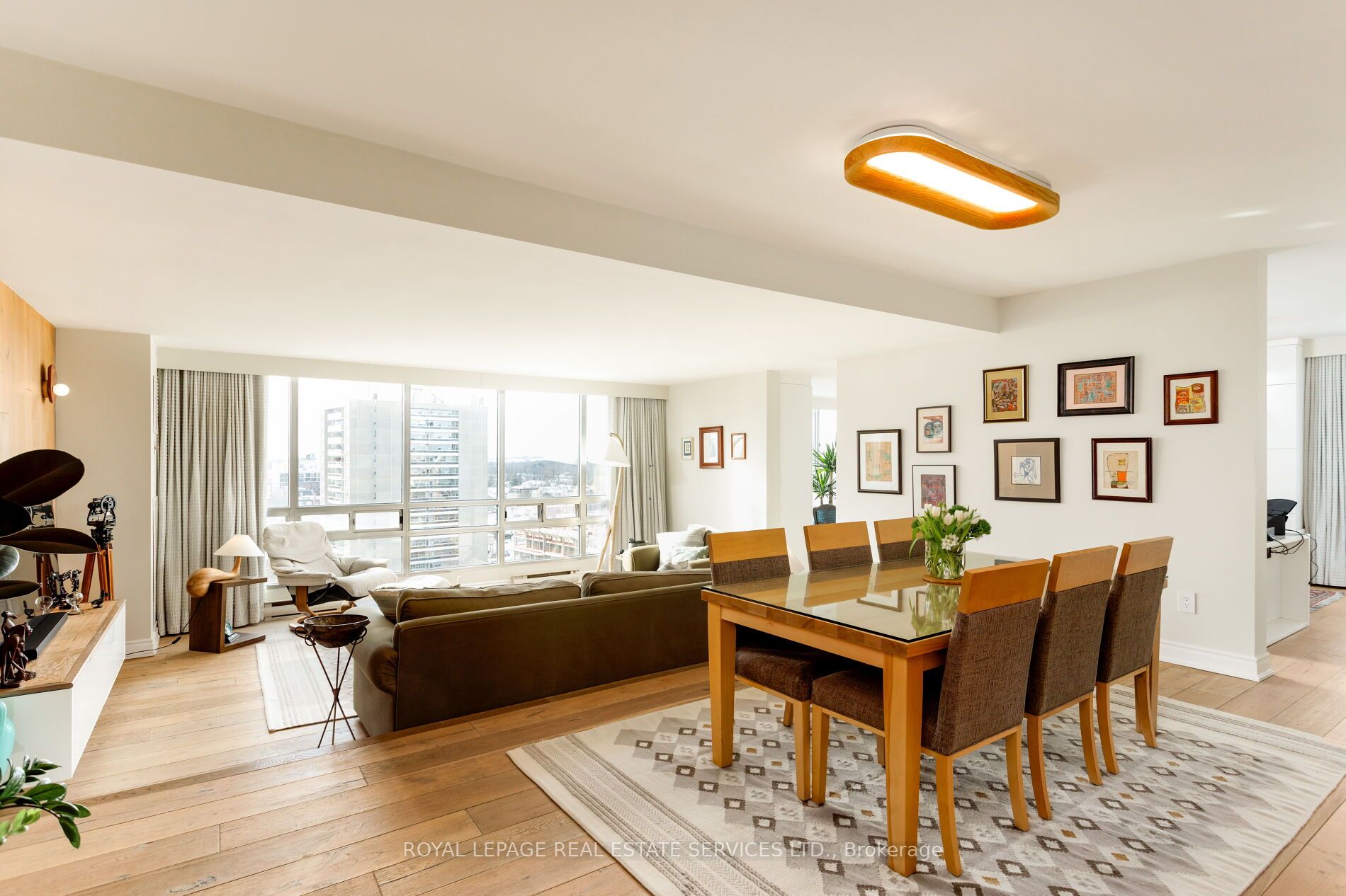 2180 Marine Drive 1401