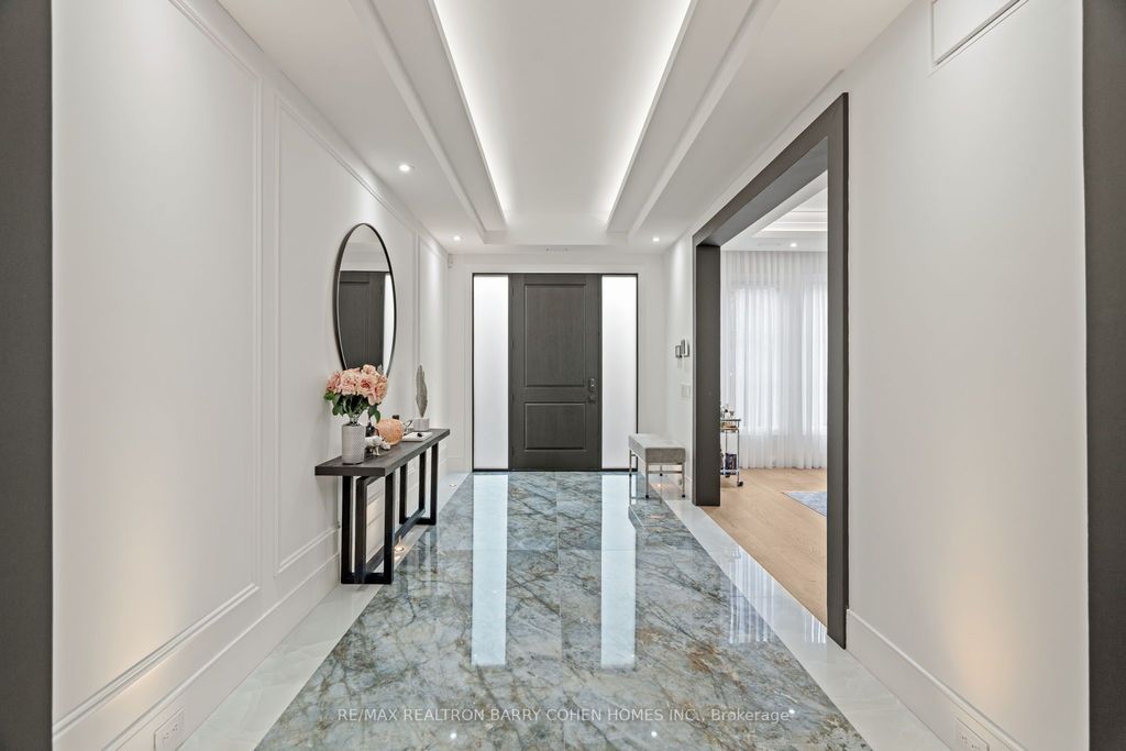 Photo of 165 Leacrest Road, Toronto, ON M4G 1E7 (MLS # C12550606)