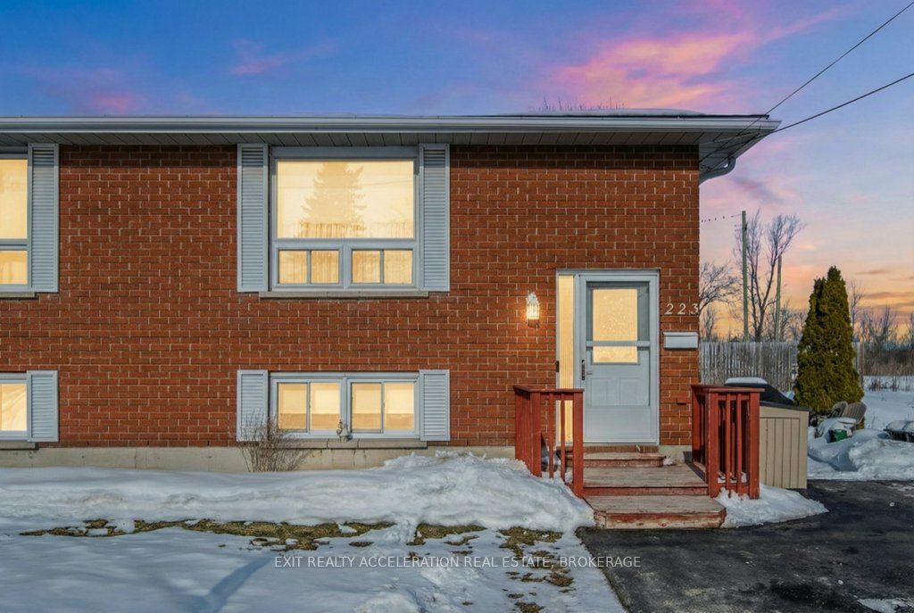 Photo of 223 Newburgh Road, Greater Napanee, ON K7R 1C8 (MLS # X12795070)