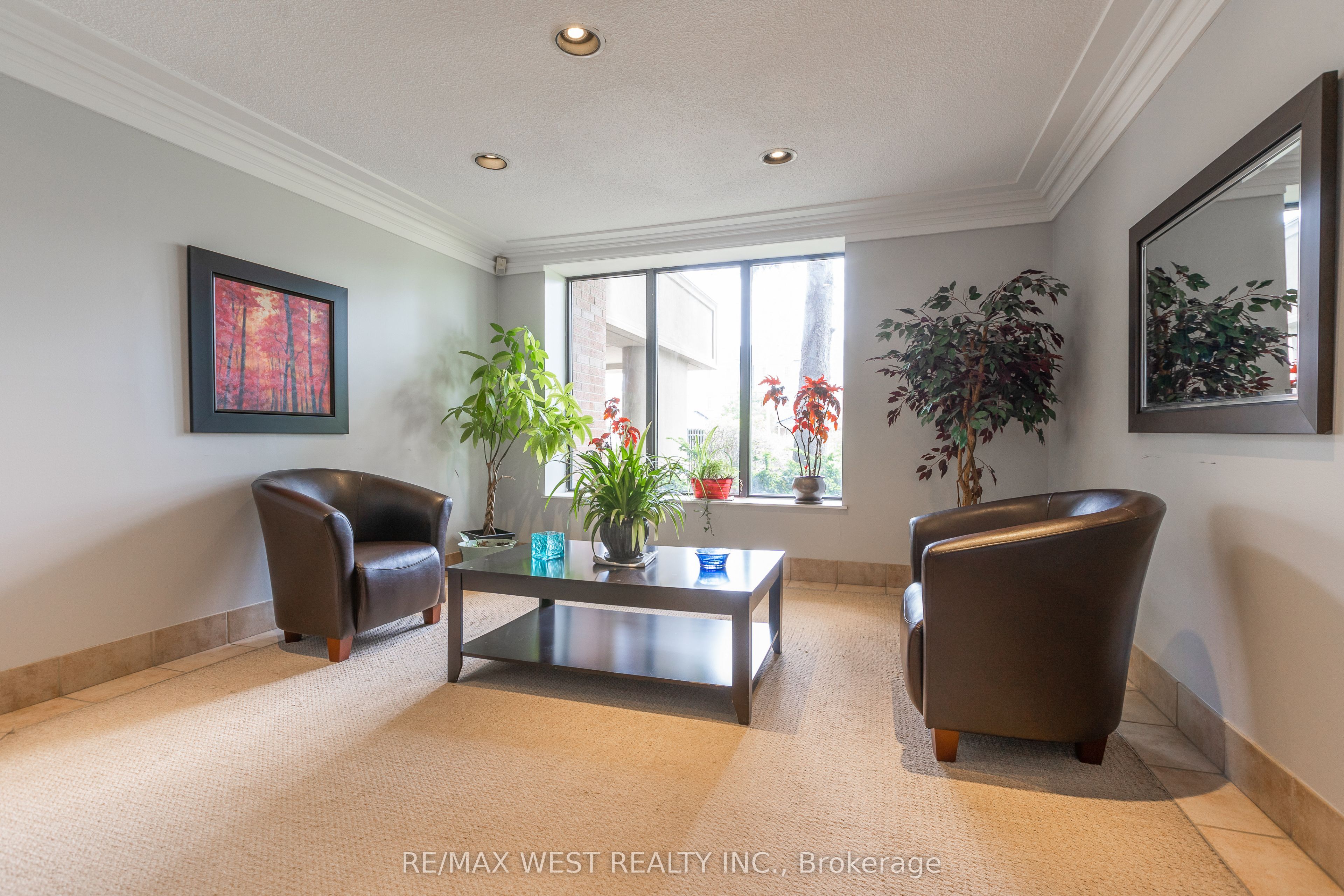 6720 Glen Erin Drive 706
