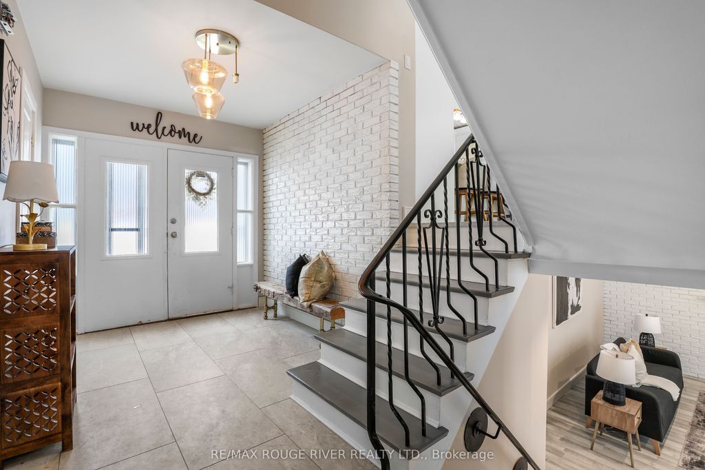 Photo of 287 Pendermere Parkway, Toronto, ON M1C 2S9 (MLS # E12788996)